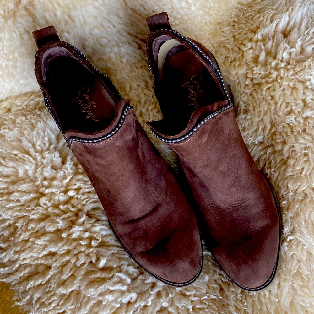 Brown 2 in heel ankle boots